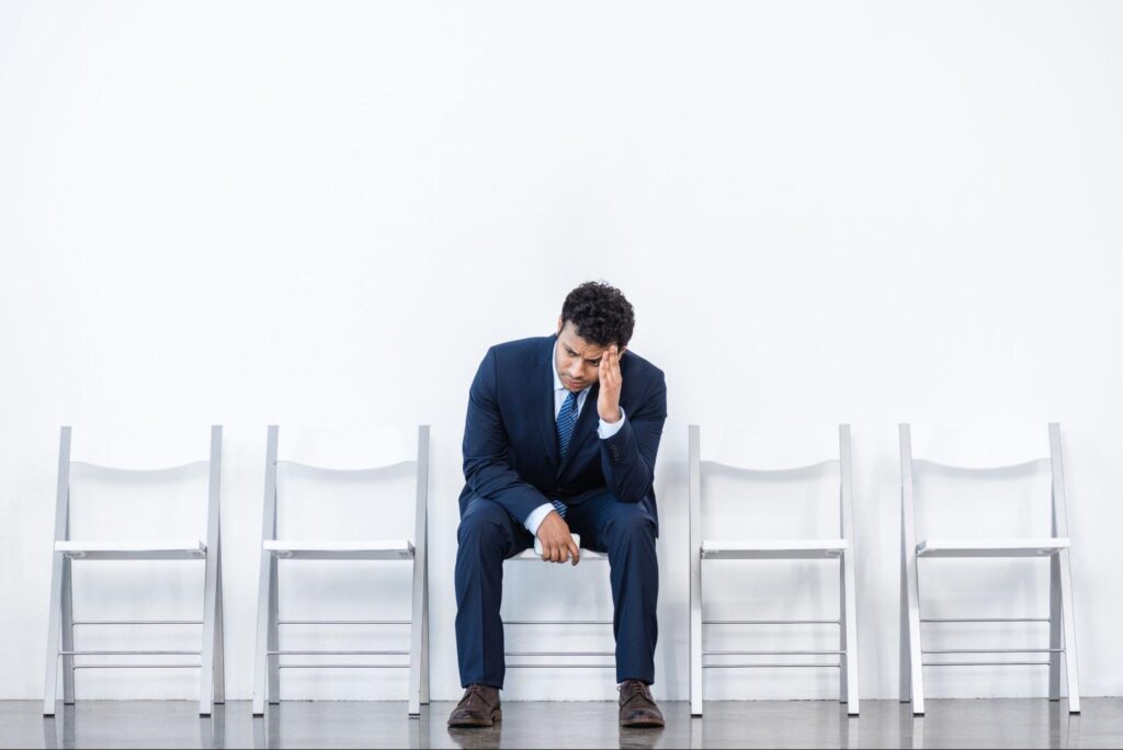 koncepcja kandydata pozostawionego bez informacji zwrotnej